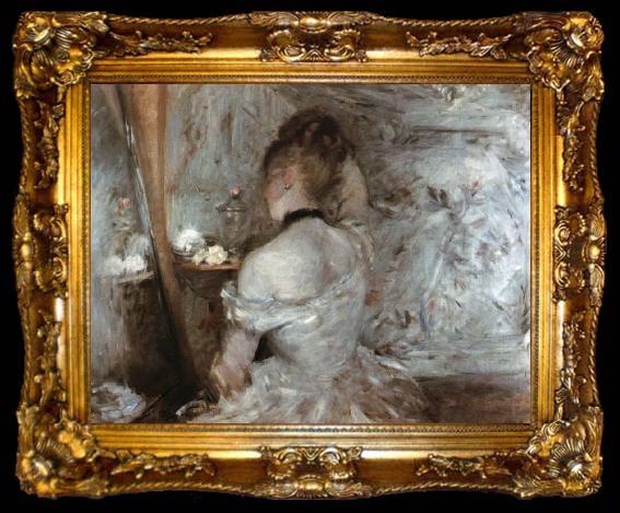 framed  Berthe Morisot woman at her toilette, ta009-2